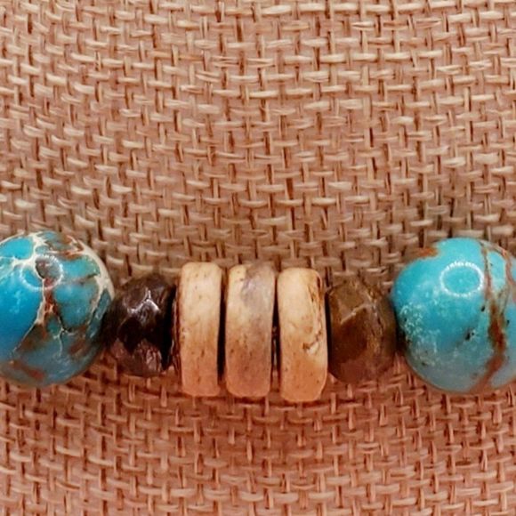 Imperial Jasper, Bronzite, Copper and Coconut Husk Chunky Bracelet - Picture 4 of 5